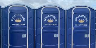 Best Standard Portable Toilet Rental  in Toledo, OR